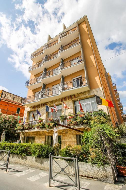 פייטרה ליגורה Hotel Minerva מראה חיצוני תמונה
