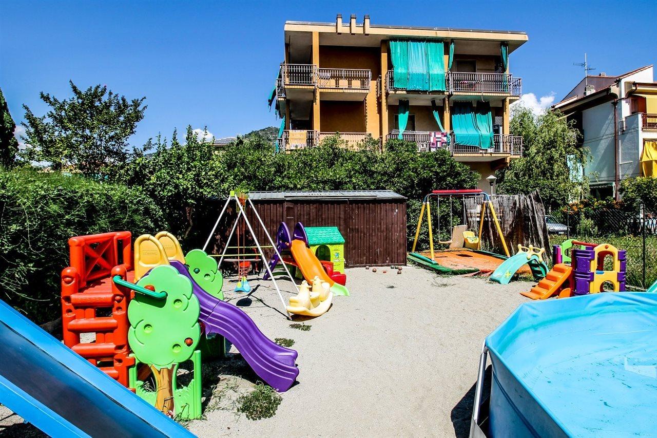 פייטרה ליגורה Hotel Minerva מראה חיצוני תמונה
